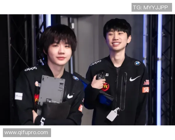 实时新闻全球总决赛特别报道探秘FPX从崛起到辉煌的成长历程与背后故事